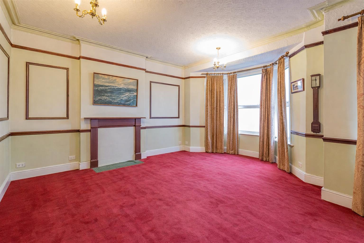 Wyndham Crescent, Canton, Cardiff — photograph 2